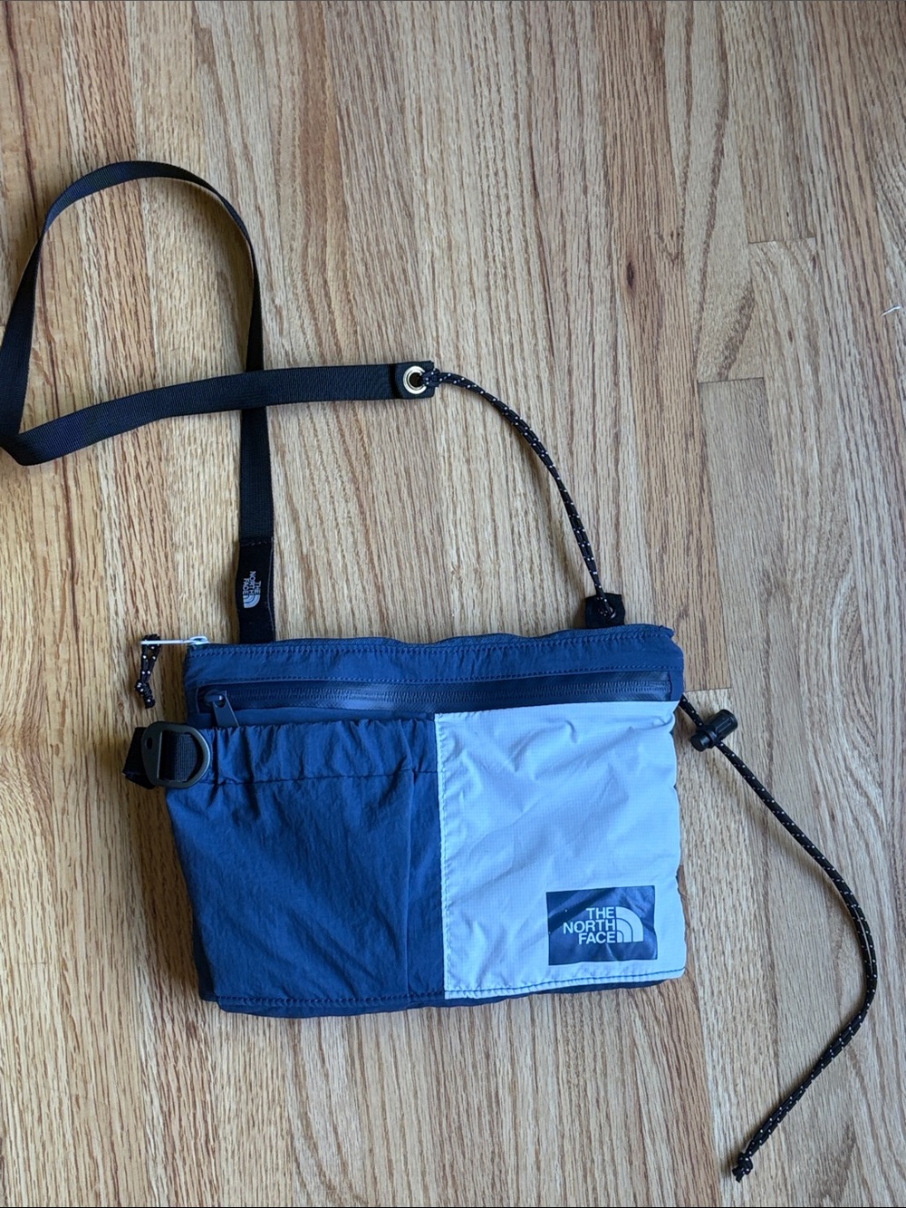 The North Face Two-Tone Navy and Light Blue Crossbody Belt Bag